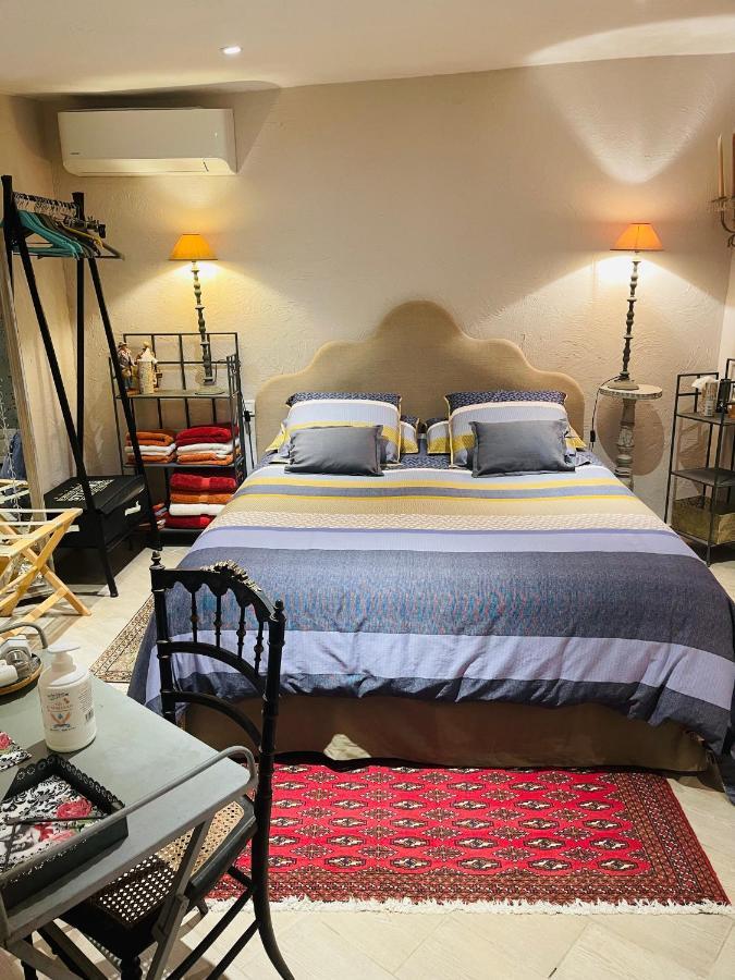 Abeille Bed & Breakfast Ванс Екстериор снимка