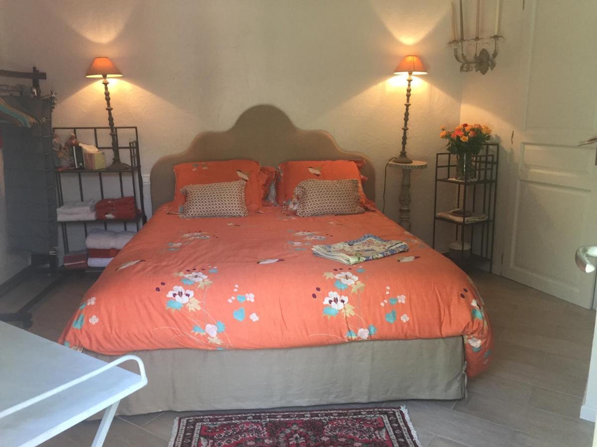 Abeille Bed & Breakfast Ванс Екстериор снимка
