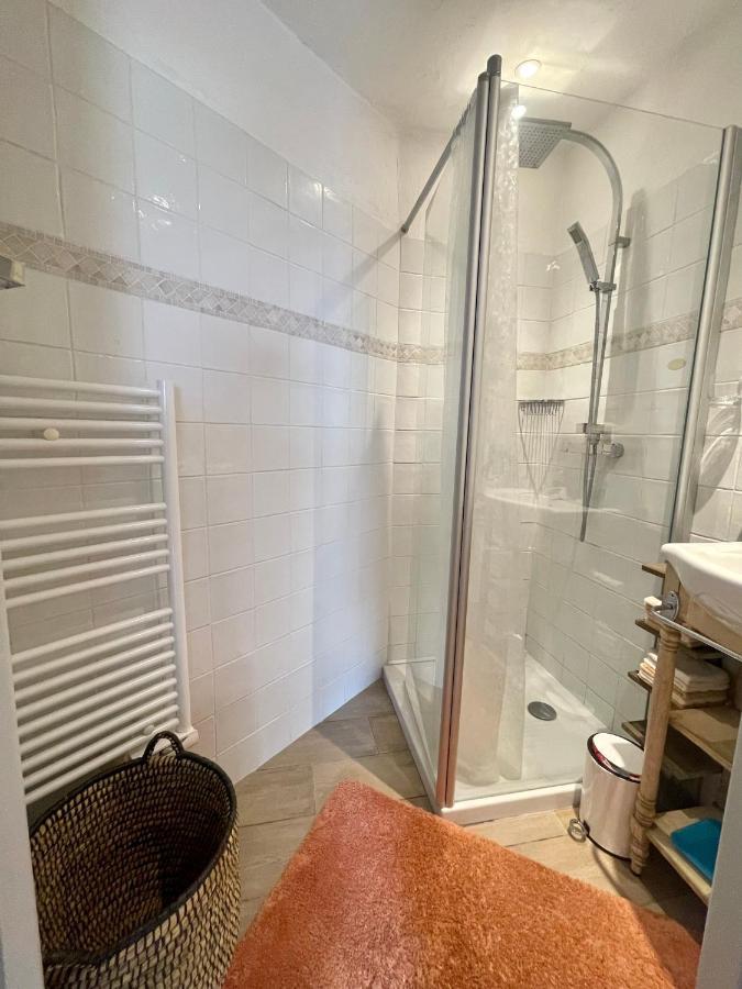 Abeille Bed & Breakfast Ванс Екстериор снимка